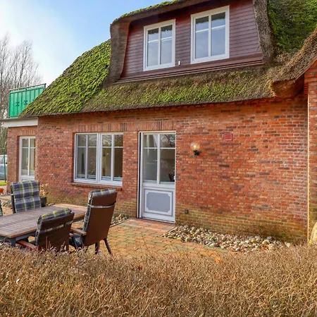 Апартаменты 1 Bedroom Stunning In Neukirchen (Nordfriesland)